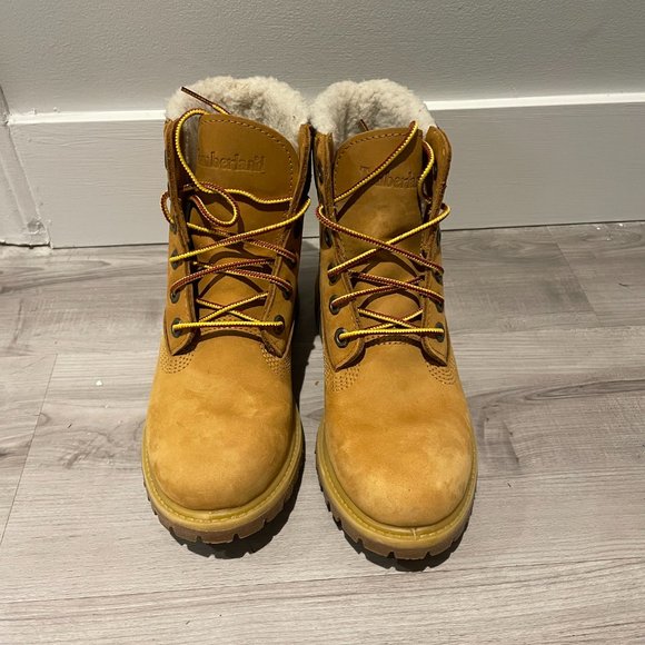Women's Timberland Premium Boots Size 6 - Picture 1 of 5